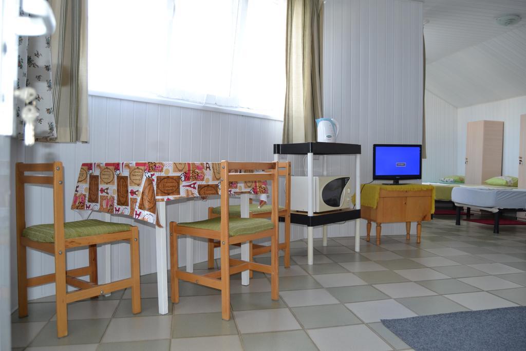 Grono Isabelly Hotel Uzhhorod Room photo